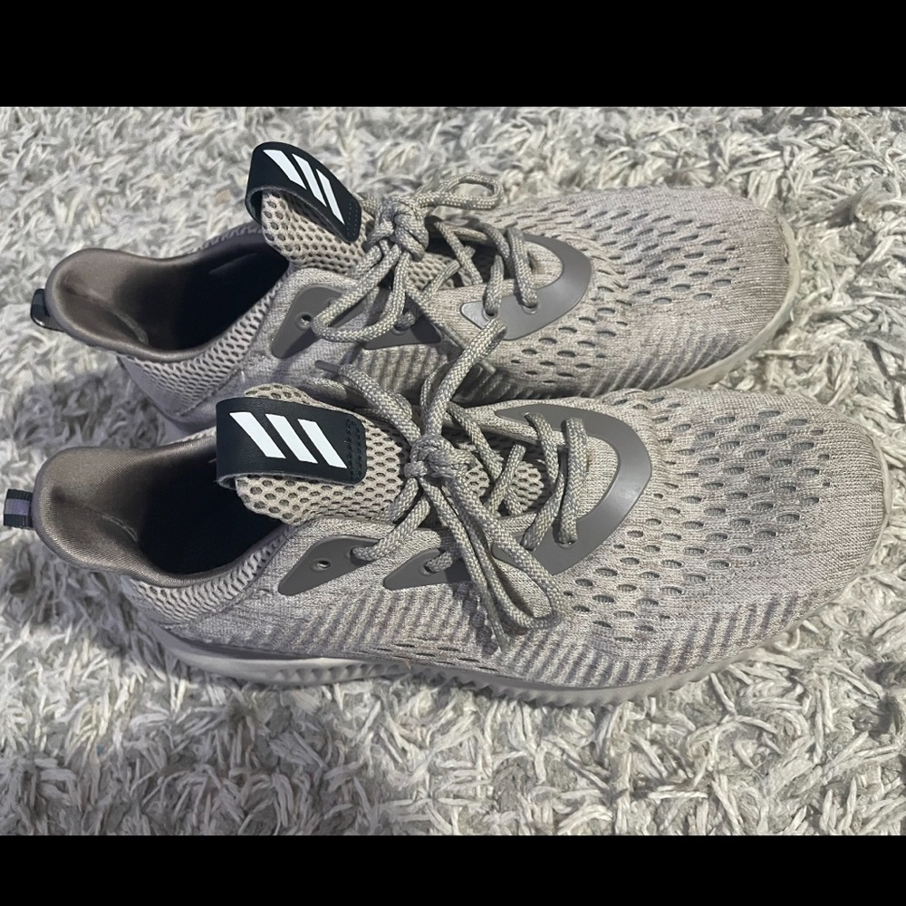 Adidas Women’s Alphabounce Engineered Mesh Beige Size 8